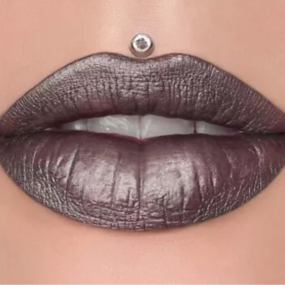 Jeffree Star Velour Liquid Lipstick - Restraints - Picture 2 of 4
